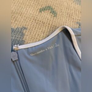 Abercrombie & Fitch traveler dress